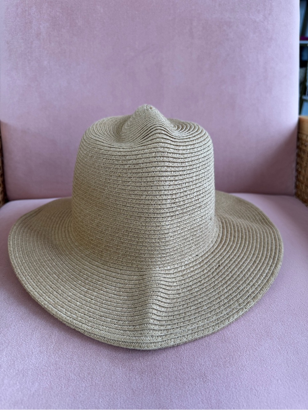 Breathable Wide-Brim Straw Sun Hat - Tan